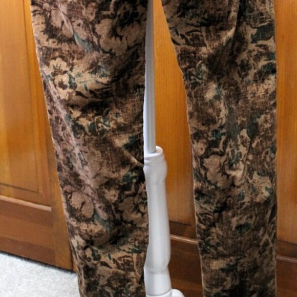 Chaps Velour like Pants - Picture 4 of 5